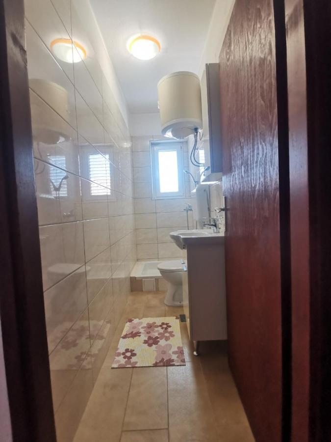 Emily Apartment Biograd Na Moru Exterior foto