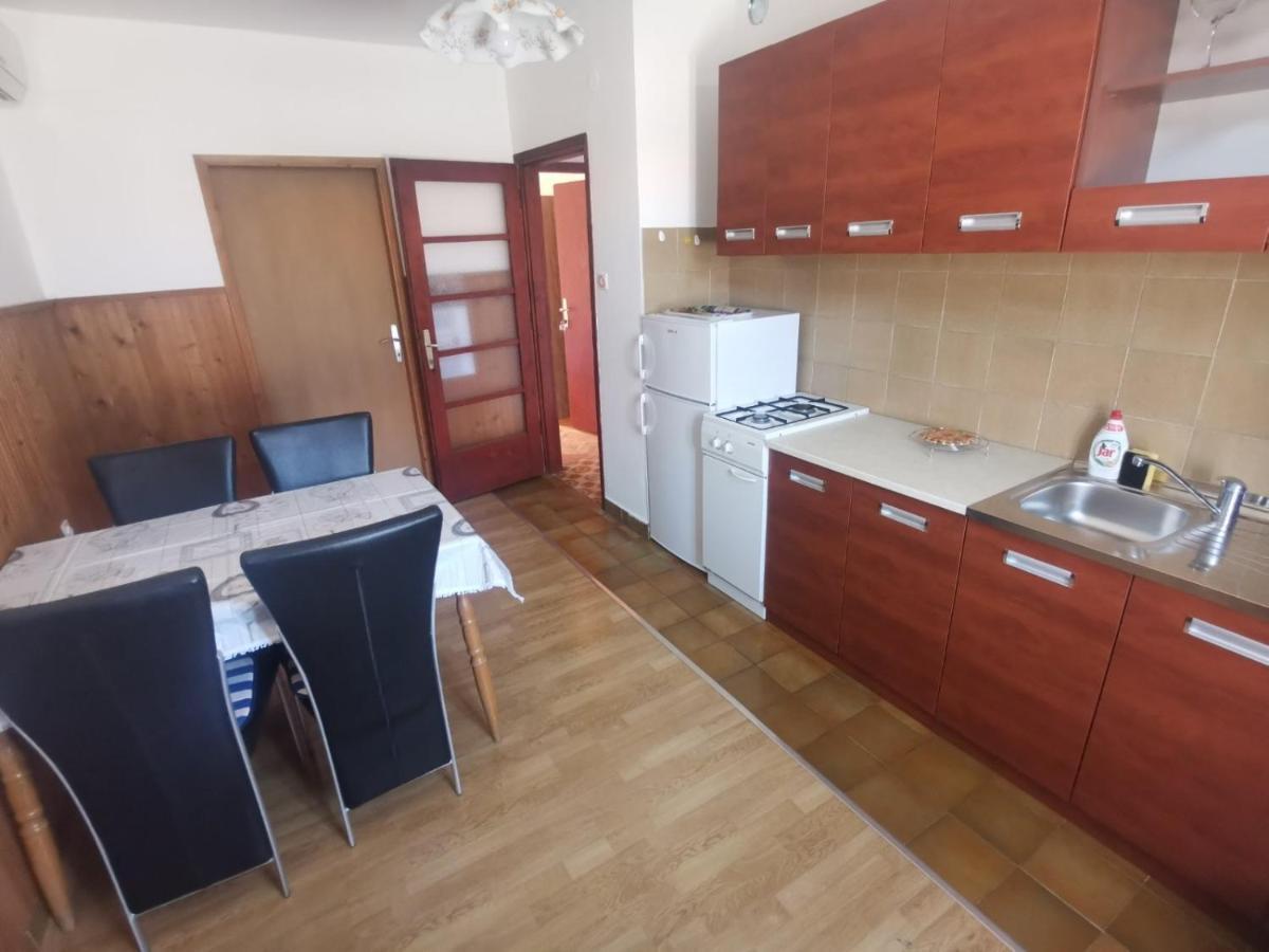 Emily Apartment Biograd Na Moru Exterior foto