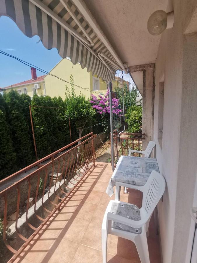 Emily Apartment Biograd Na Moru Exterior foto